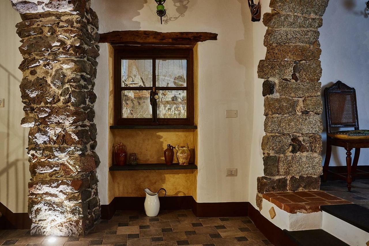 ホテル La Casa Del Balivo ドルガーリ エクステリア 写真